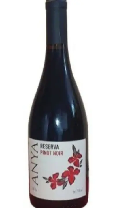  Anya Reserva Pinot Noir